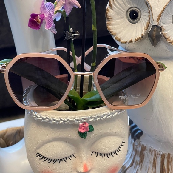 VINCE CAMUTO Metal Geometric Sunglasses In Rosegold 100% UV Protrction V… main image 9